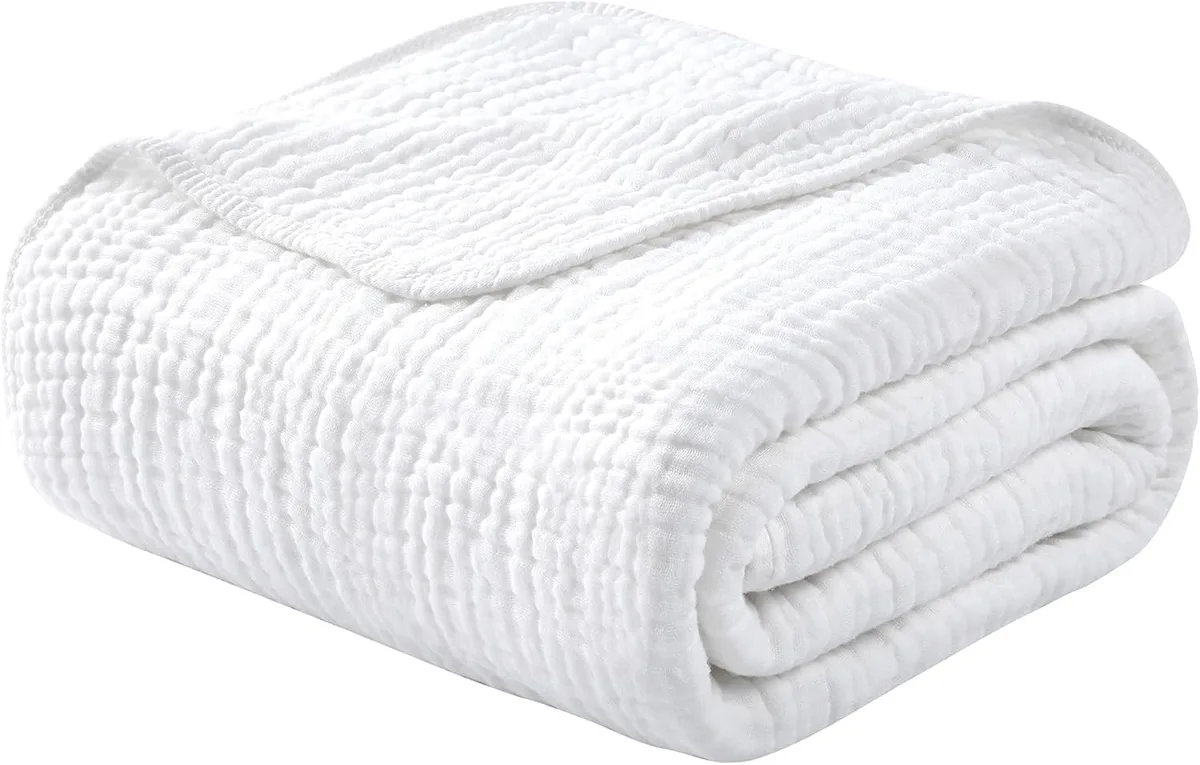 Muslin Blanket image 3